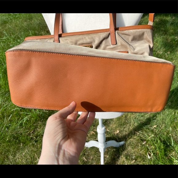 Michael Kors Zippered Polyester Tote - Picture 10 of 16